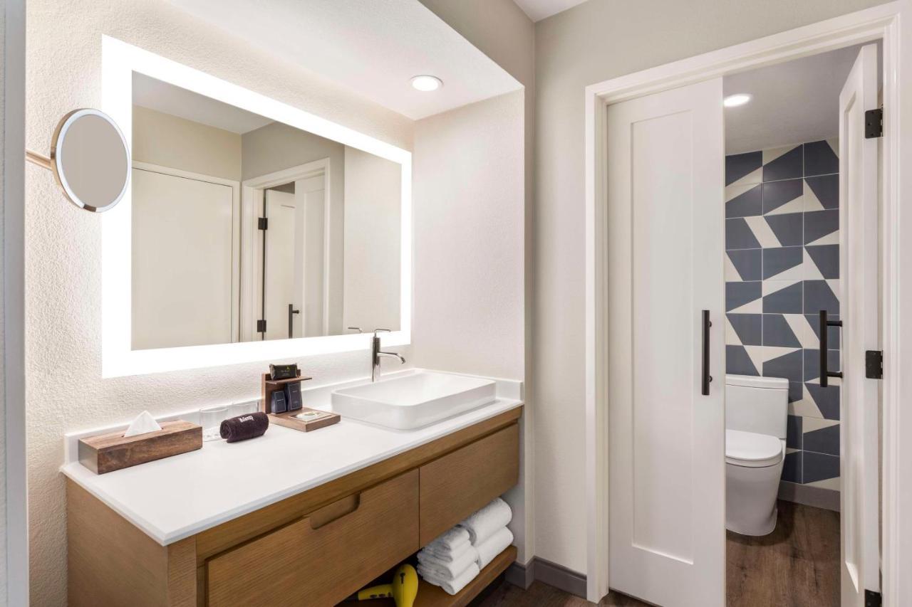 Hyatt Centric Silicon Valley Santa Clara